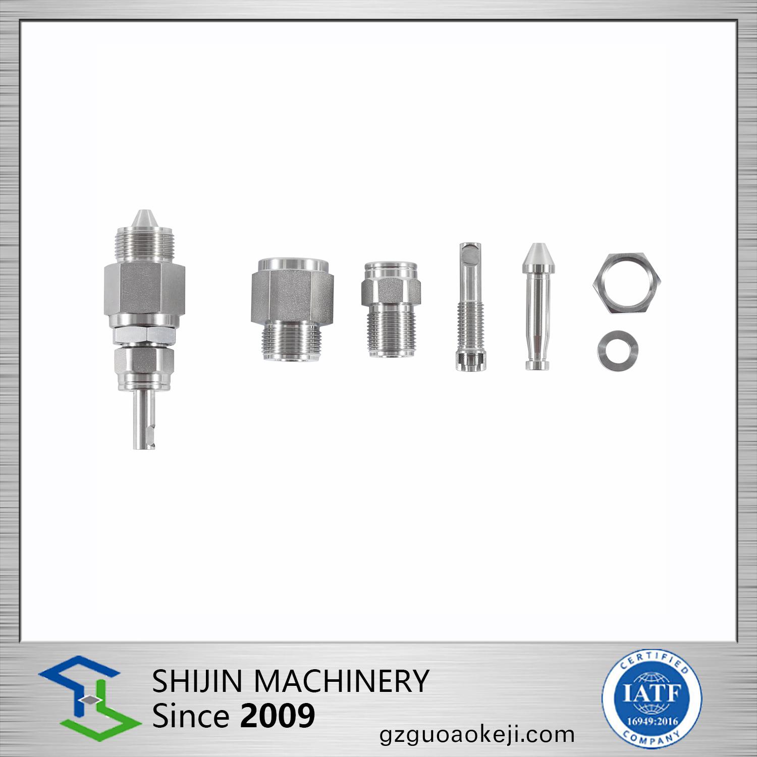 筦(guan)接(jie)頭行業-非(fei)標定(ding)製筦(guan)接頭(tou)，多箇樣品展(zhan)示2
