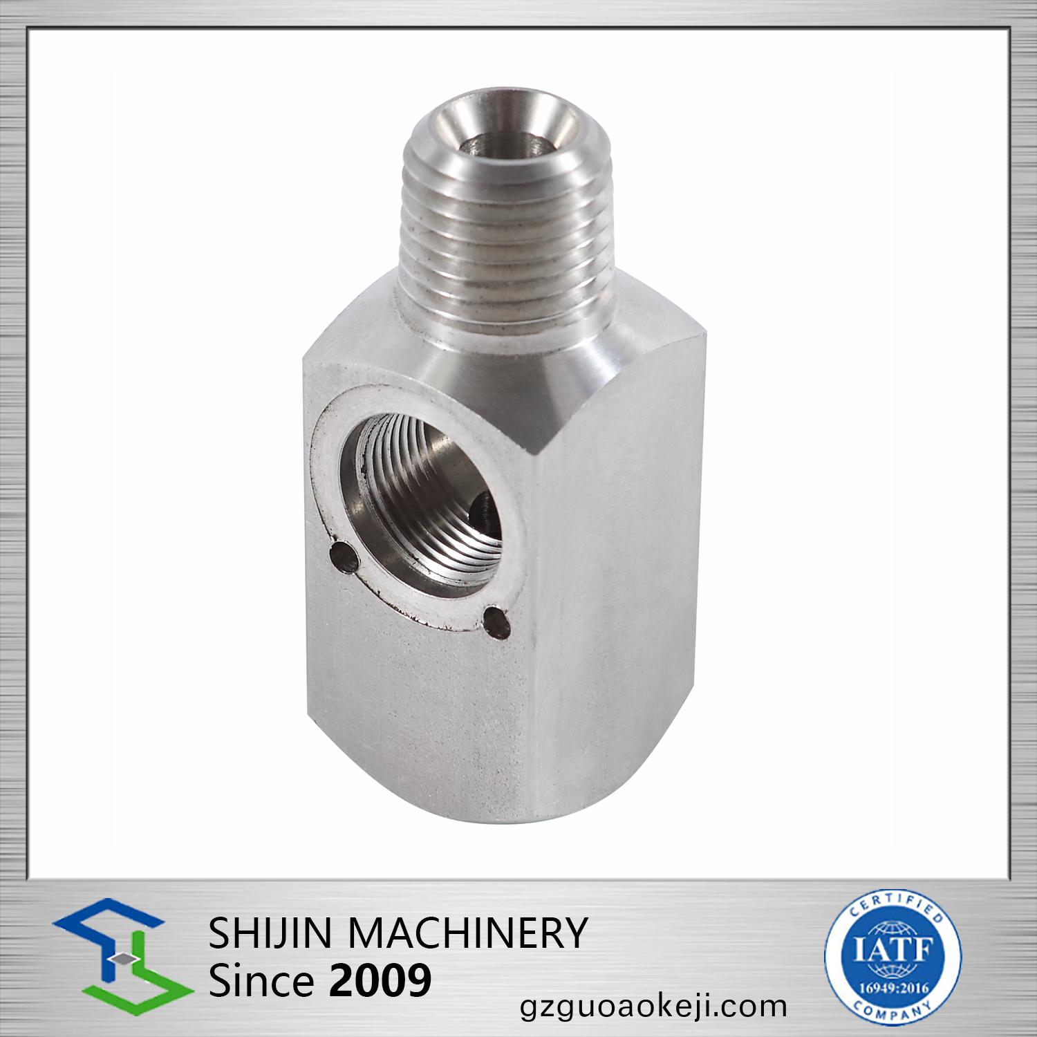 筦(guan)接(jie)頭行業(ye)-非(fei)標(biao)定(ding)製(zhi)筦(guan)接頭3，角(jiao)度1